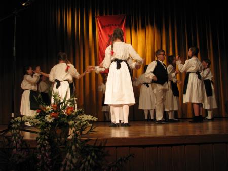 Prireditev Folklorne skupine KUD Razkrižje “Druži naju ples in petje”, 21.5.2016 18